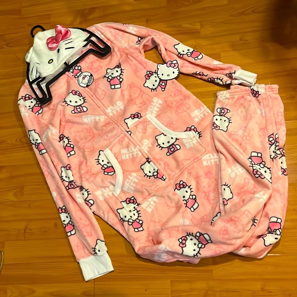 Adult Hello Kitty Onesie NWT